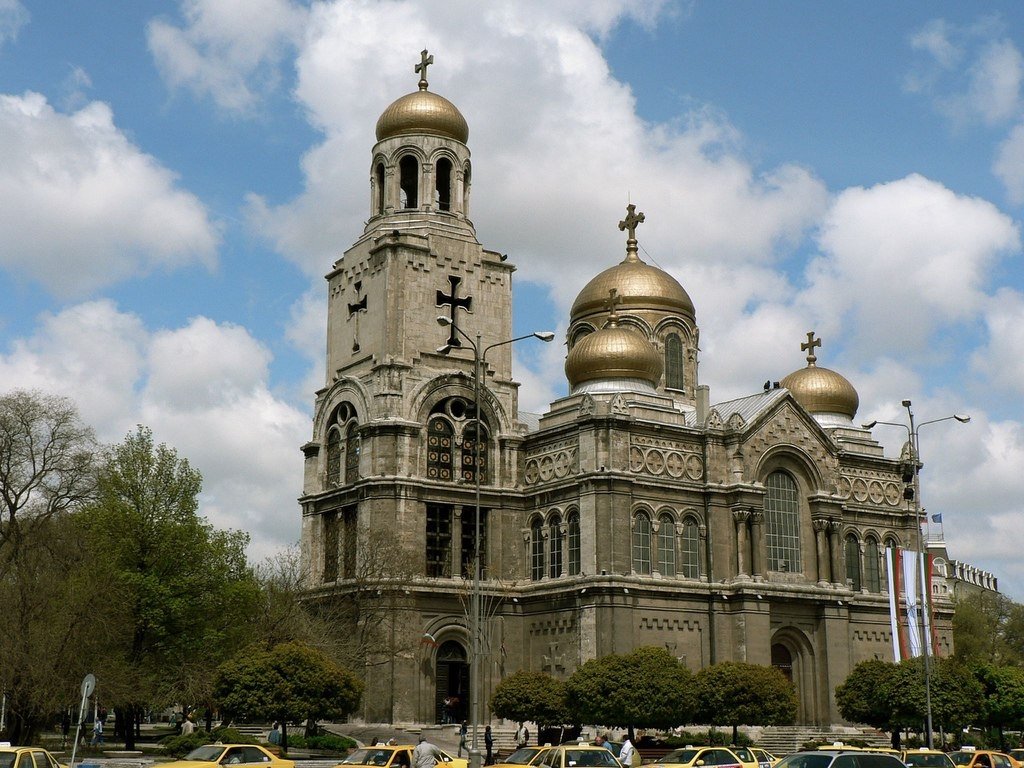 собор успения пресвятой богородицы болгария фото
