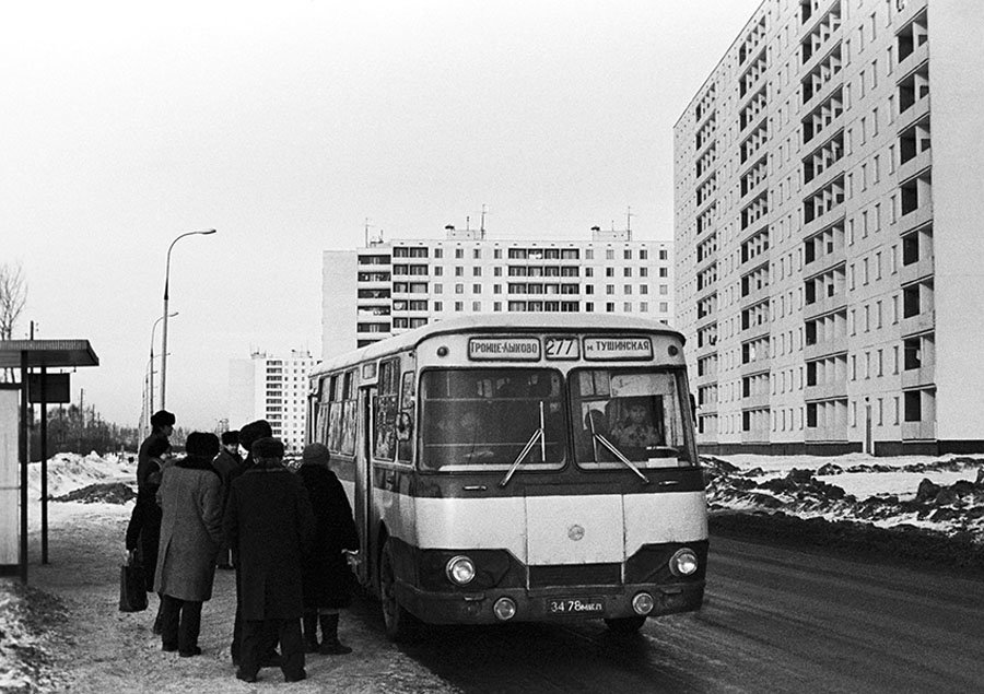 автобусная остановка ссср москва фото