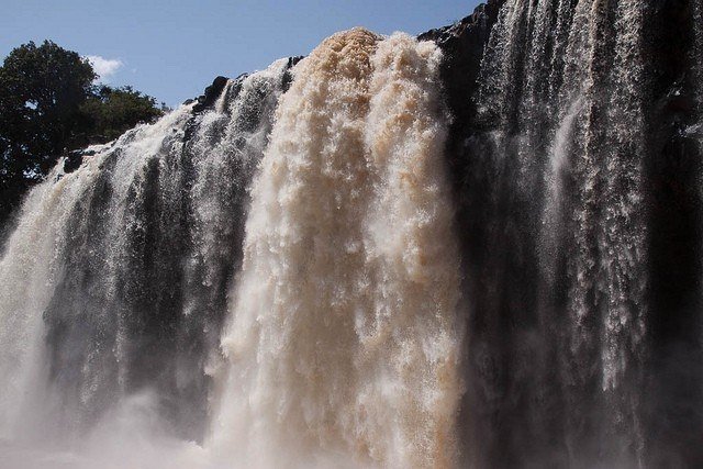 водопад кайетур фото