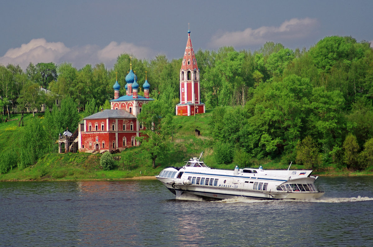 казанско преображенская церковь тутаев фото