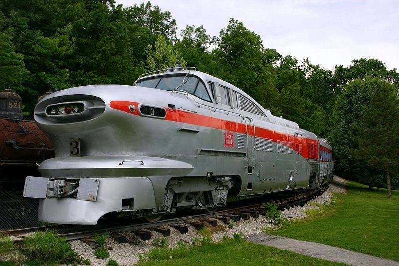 gm aerotrain фото