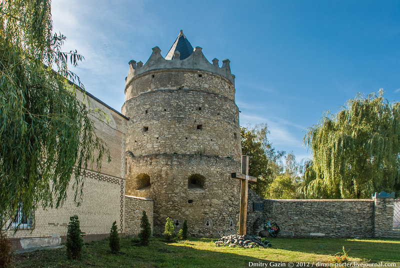 летичевский замок фото