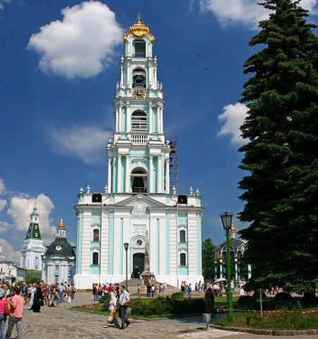 колокольня троице сергиевой лавры фото