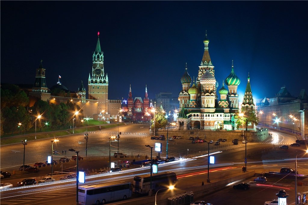 красная площадь вечером фото