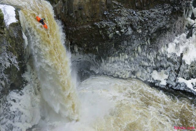 чинжебский водопад красноярский край фото