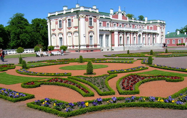 парк кадриорг в таллине фото