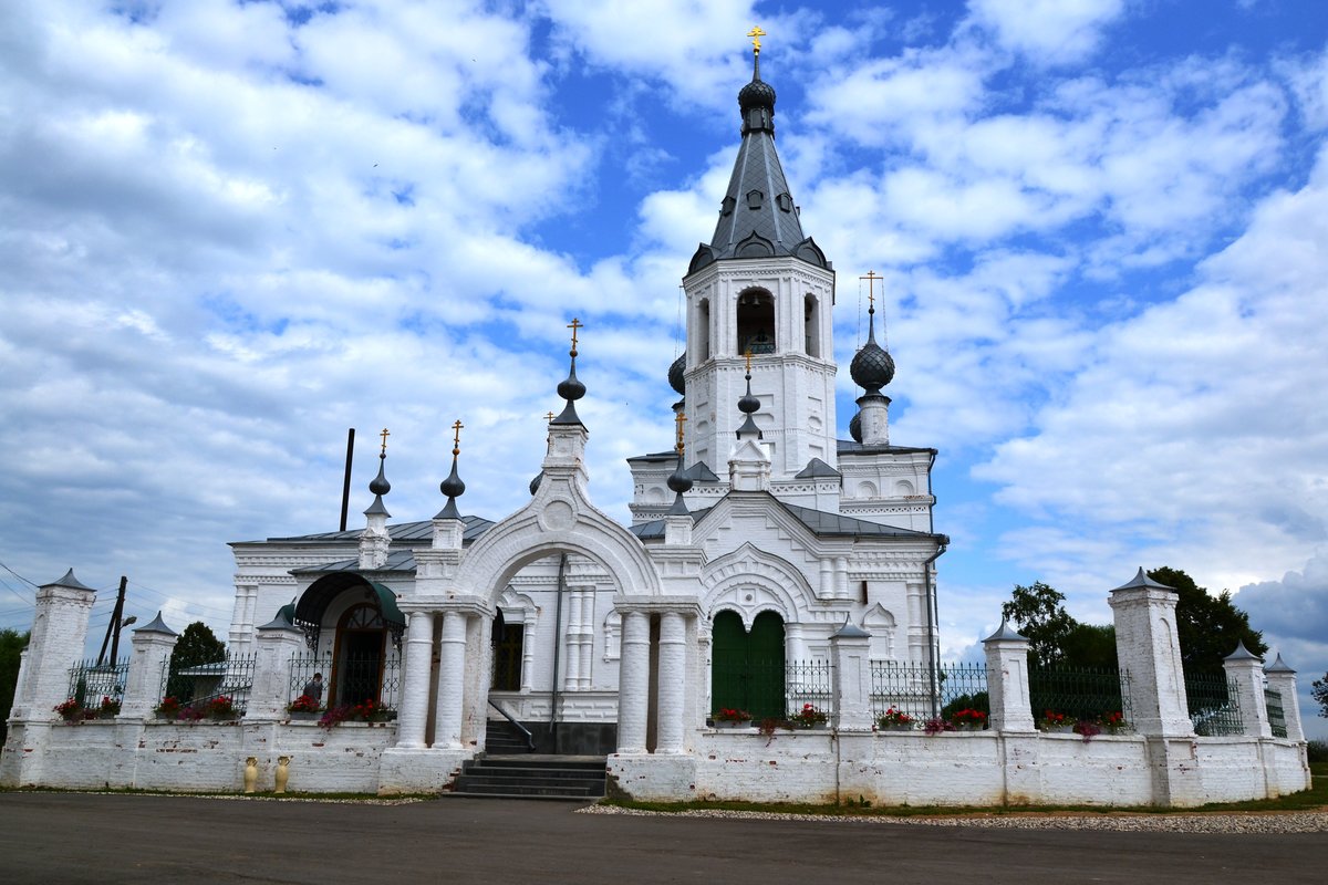 храм иоанна златоуста в годеново фото