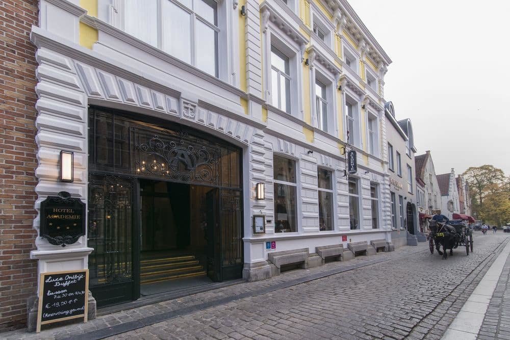 гостиница в брюгге фото