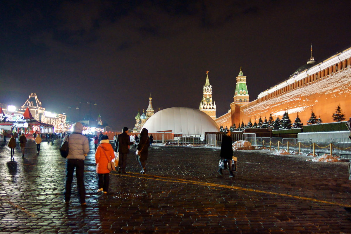 красная площадь вечером фото