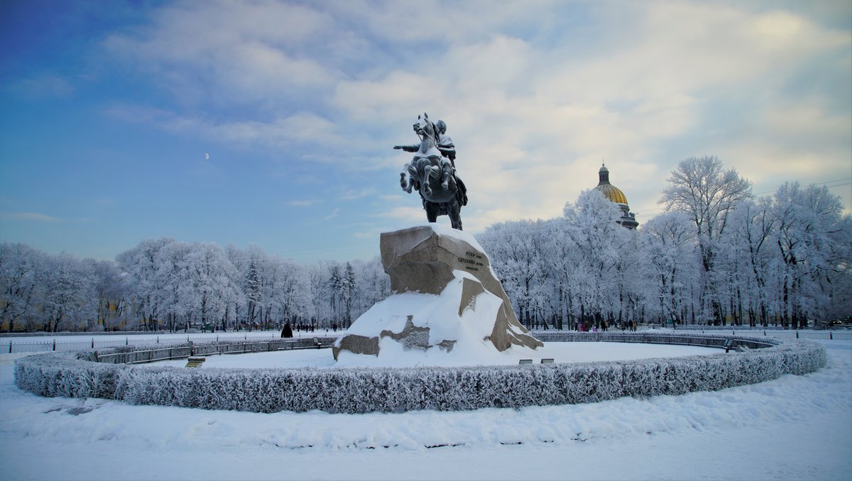 питер медный всадник зимой фото