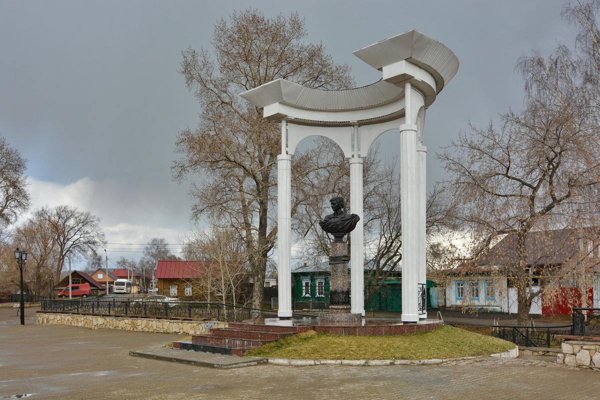 мемориальный комплекс цветаевой в елабуге фото
