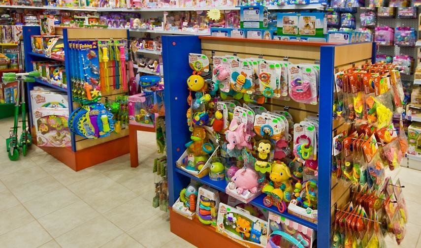 выкладка детских игрушек фото