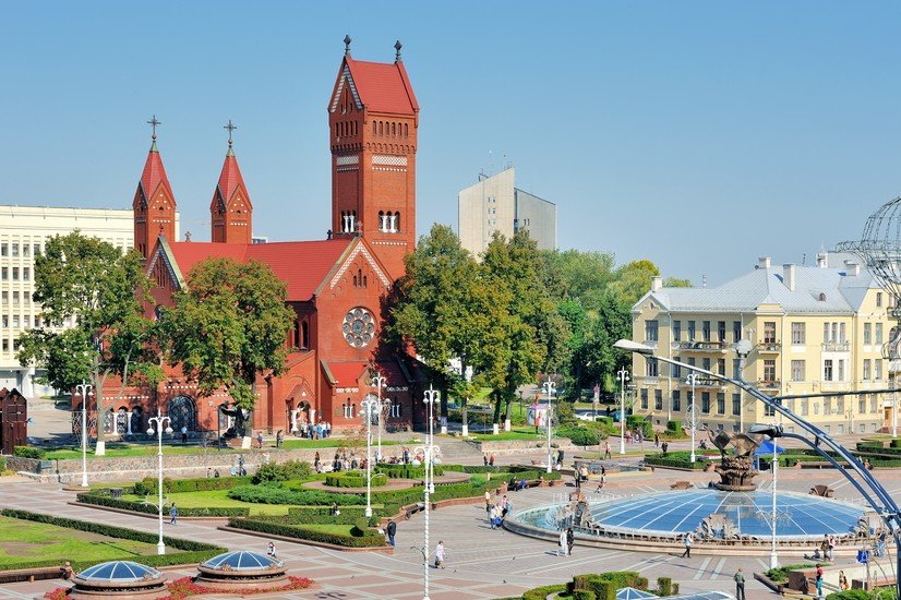 красный костел в минске фото