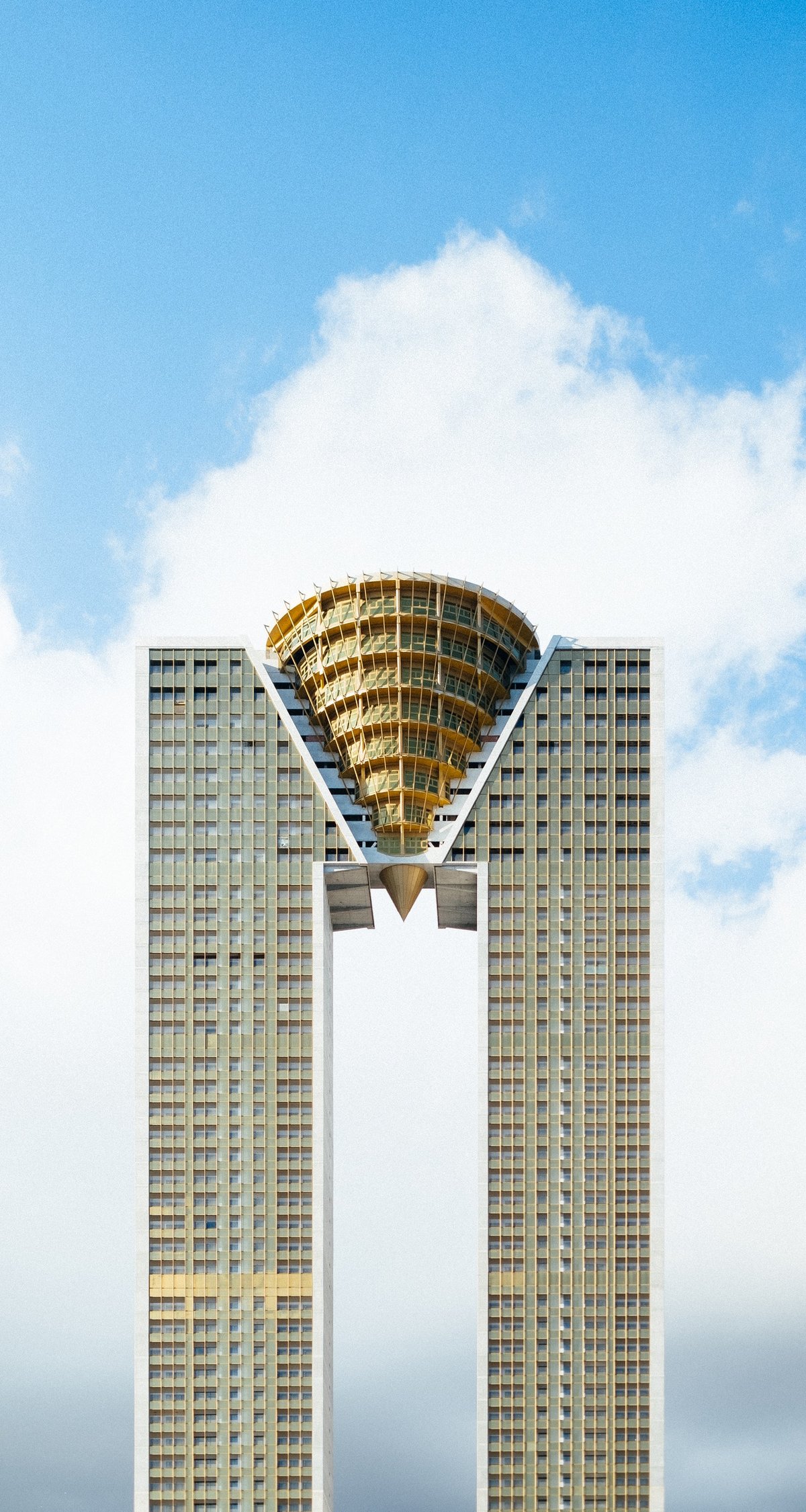 intempo испания небоскреб фото