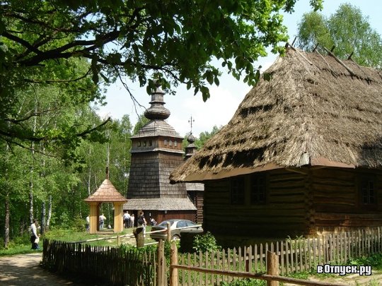 шевченковский гай во львове фото