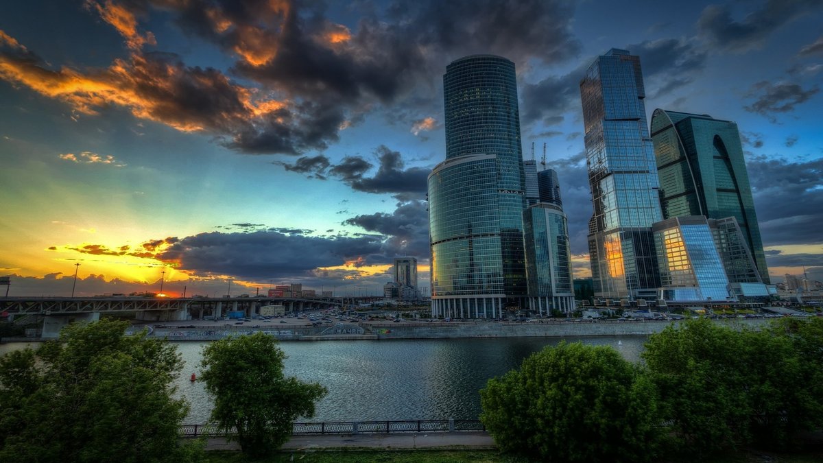 москва сити закат фото