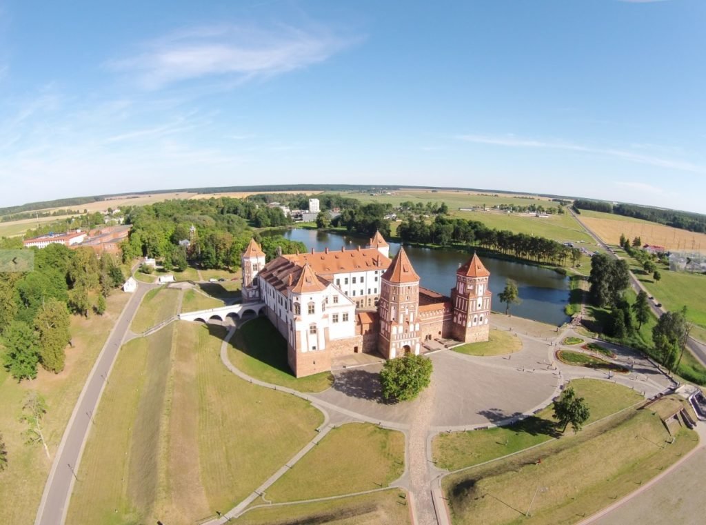 мирский замок в белоруссии фото