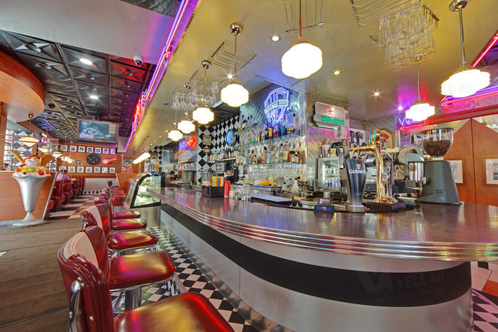 beverly hills diner москва фото