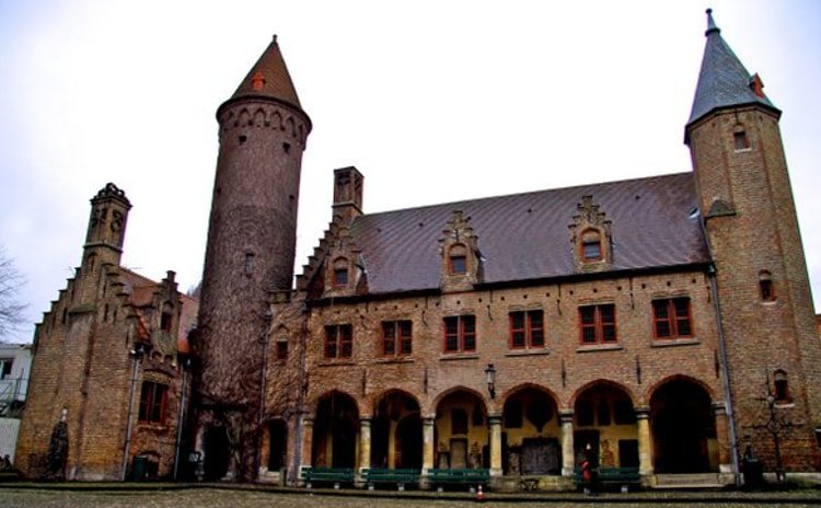 церковь богоматери брюгге фото