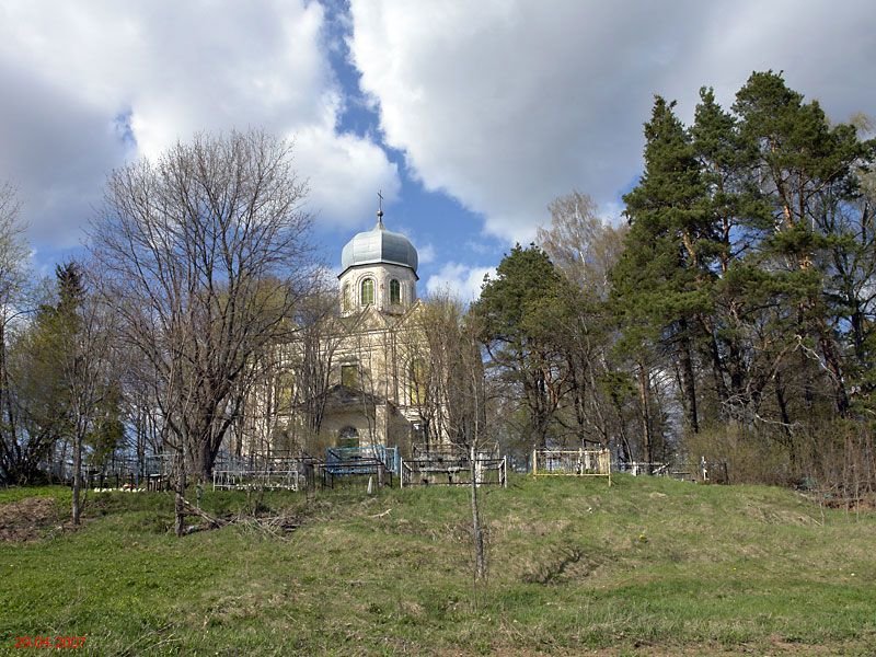 храм в руново новосокольнический район фото