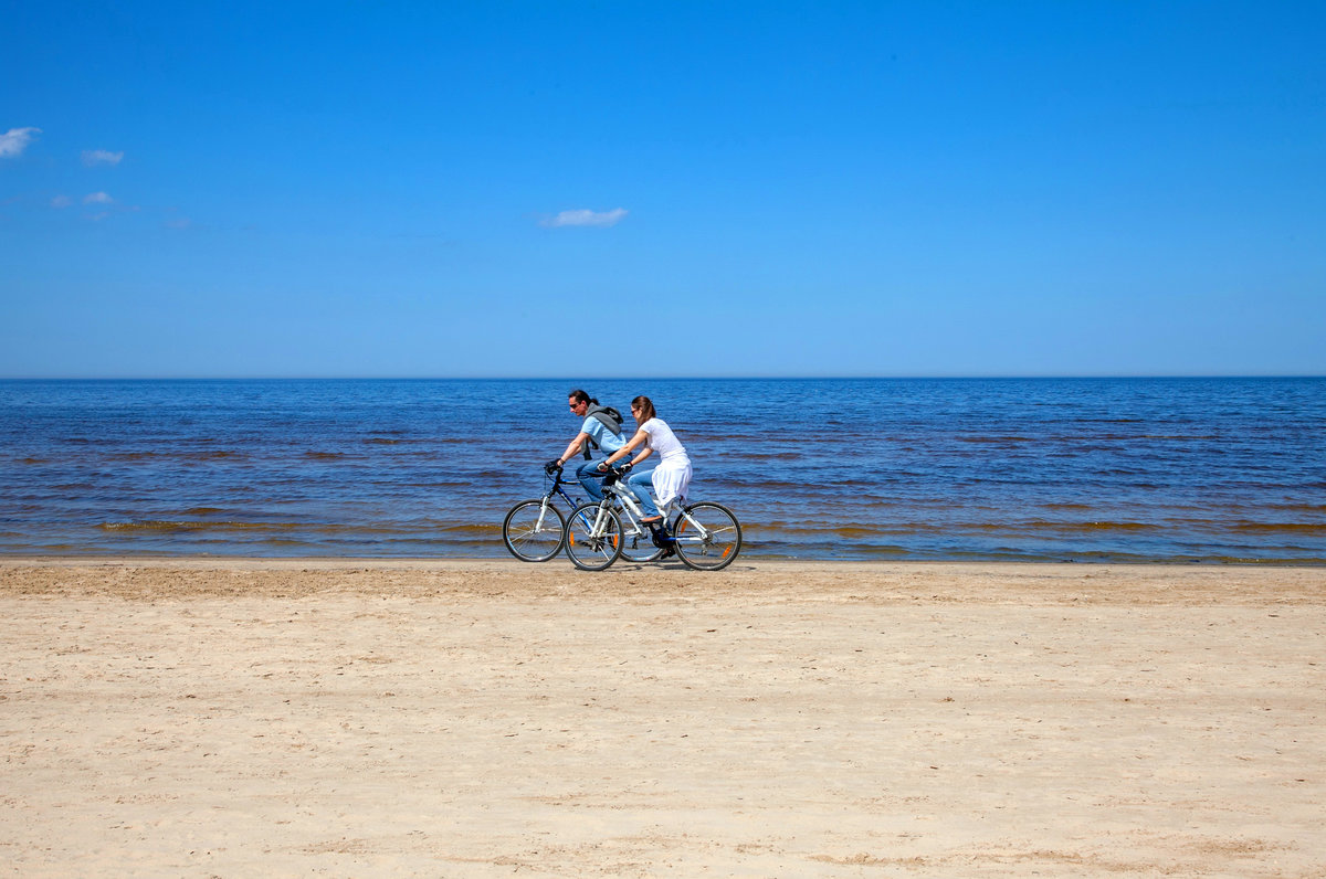 море берег велосипед фото