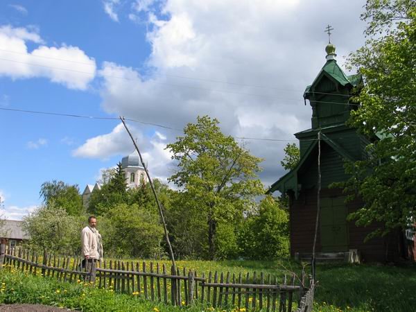 храм в руново новосокольнический район фото