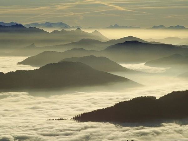 горы туман фото