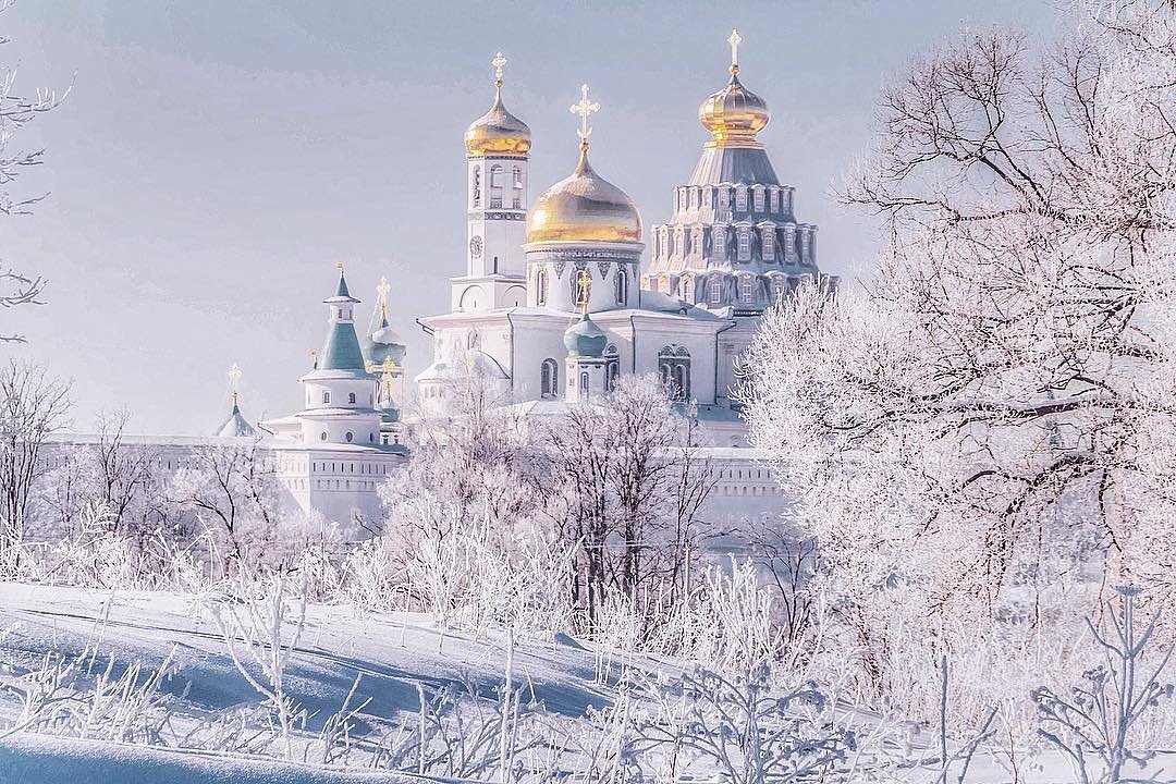 храм зимой фото
