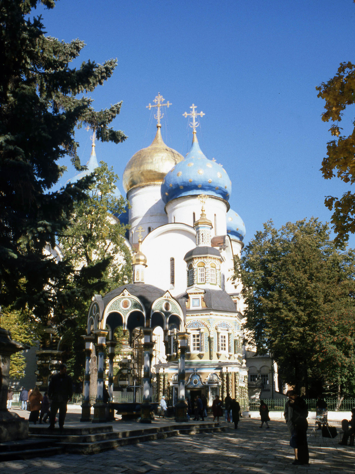 троице-сергиева лавра успенский собор фото