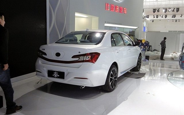 byd tang гибрид фото
