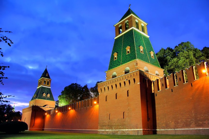 тайницкая башня кремля фото
