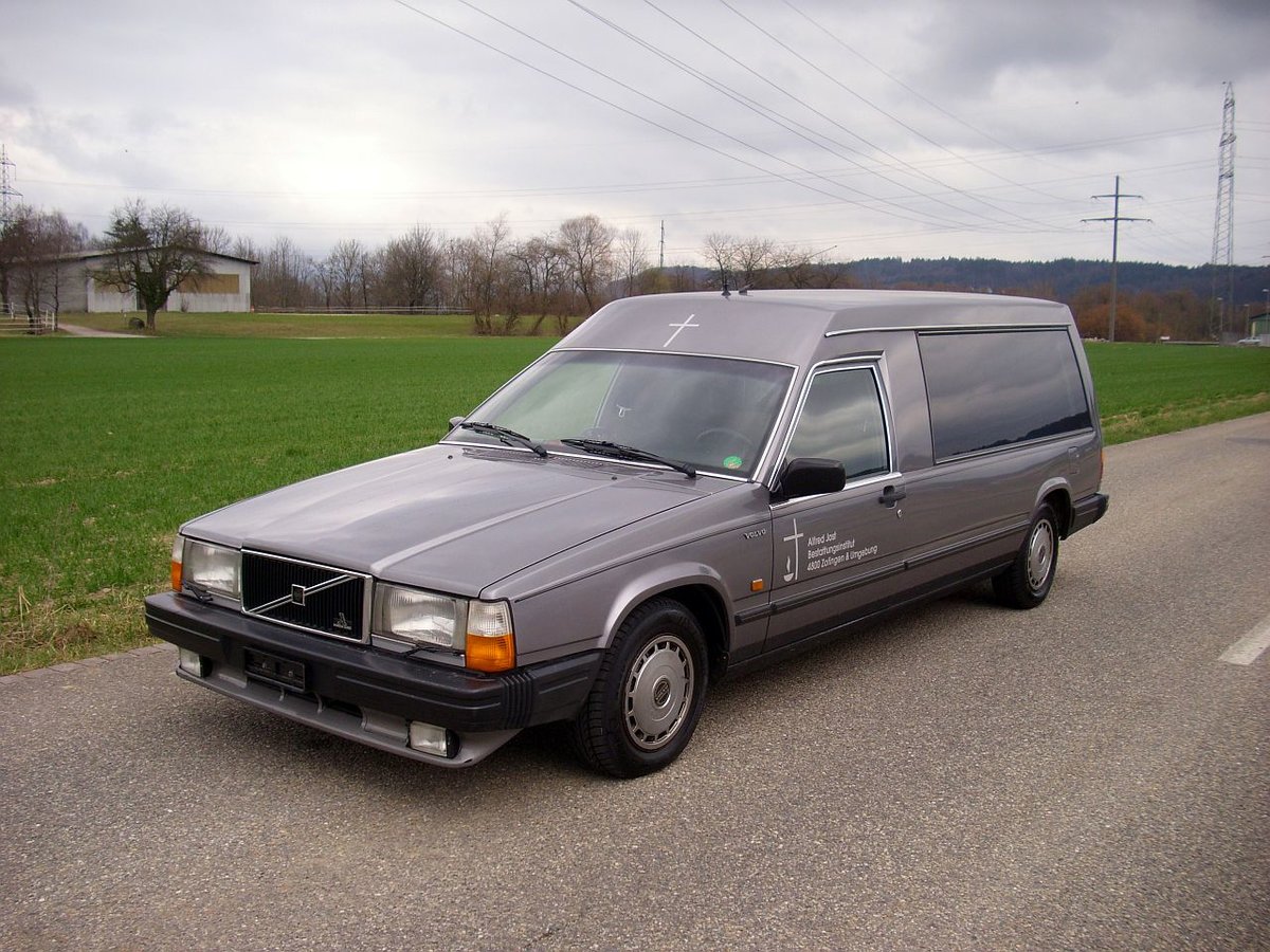 volvo 700 фото