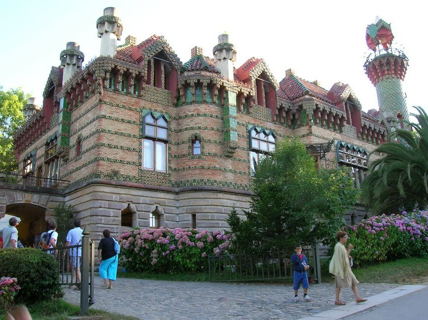 эль каприччо антонио гауди фото