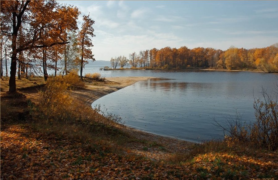 волга река осень фото