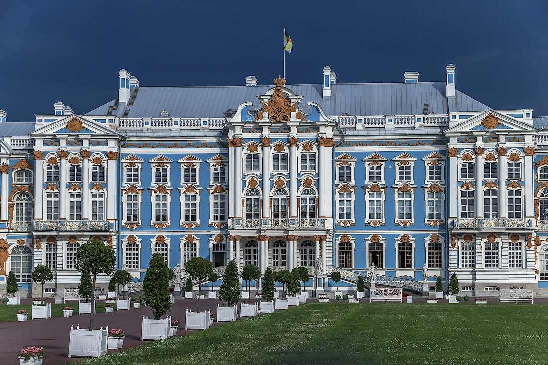 большой екатерининский дворец в царском селе фото