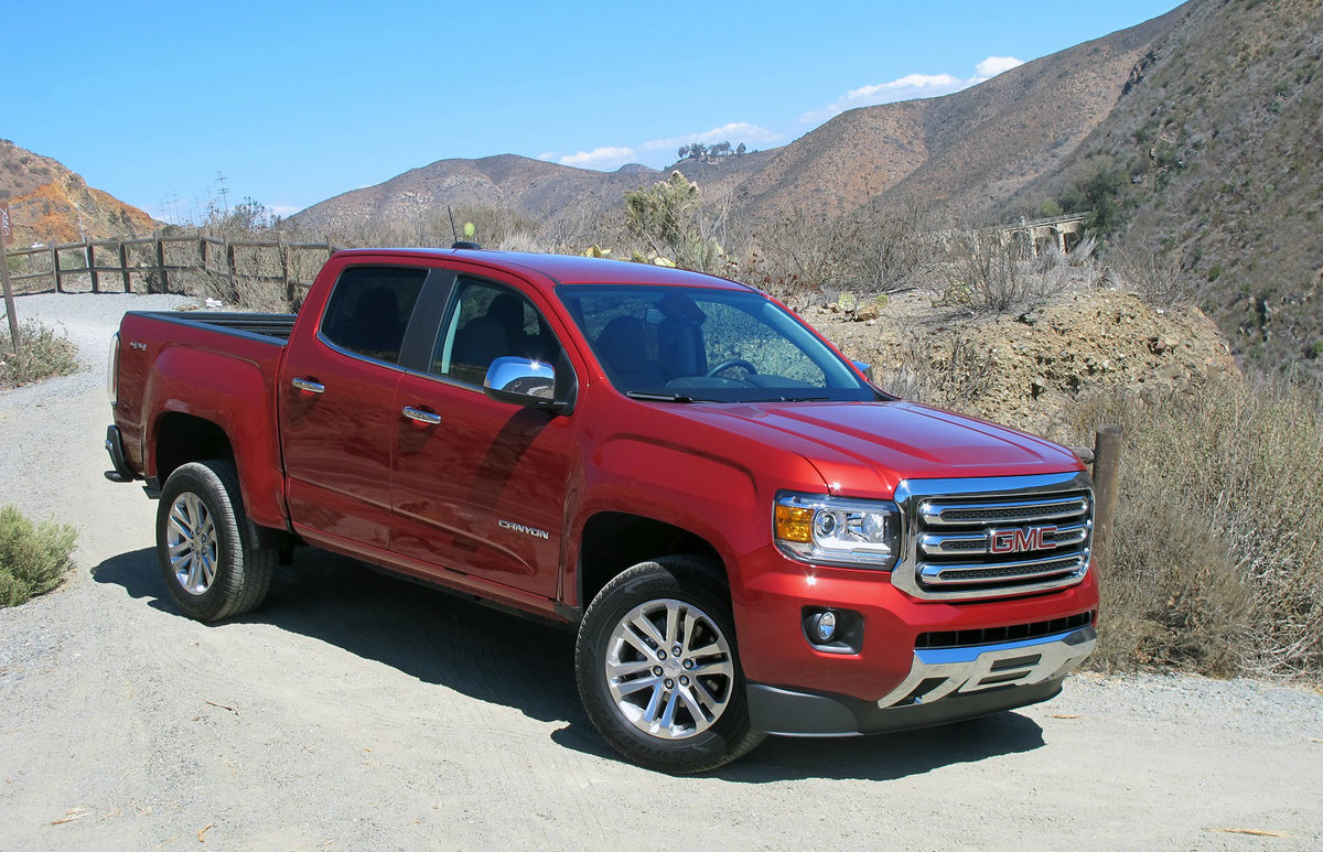Gmc canyon accessories.