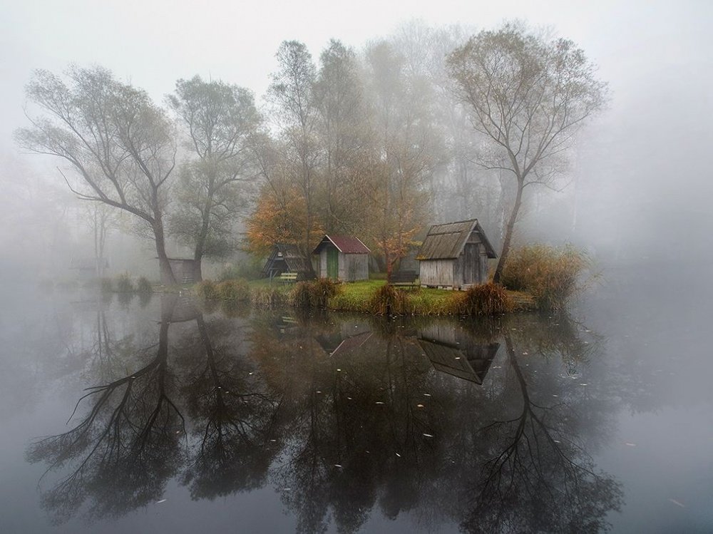 туман в деревне фото