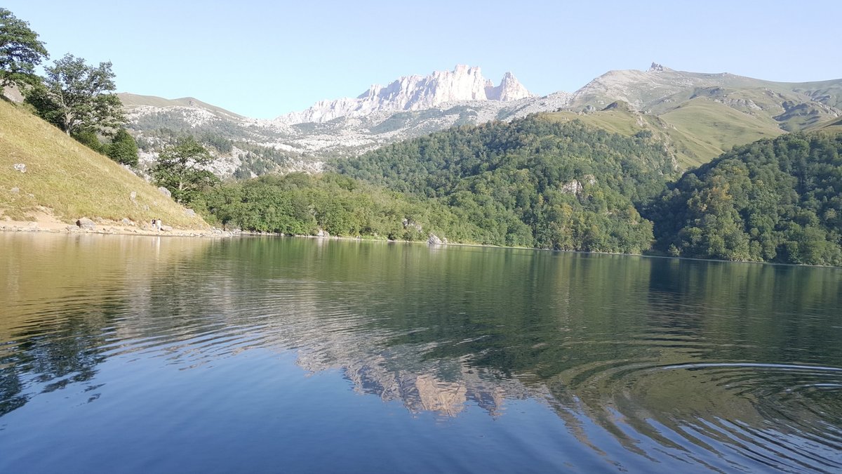 озеро гёйгёль азербайджан фото