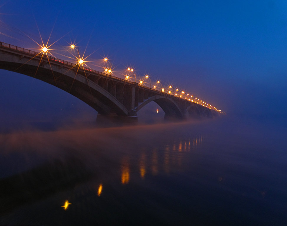 Вечерний туман стелется над Енисеем
#вода #красноярск #мост #сибирь