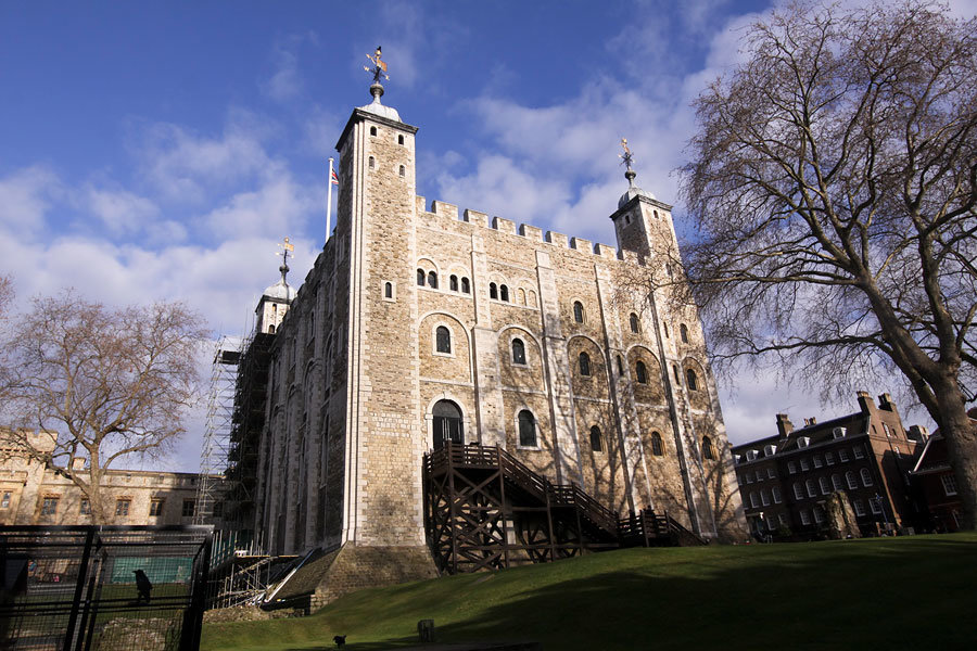 white tower фото