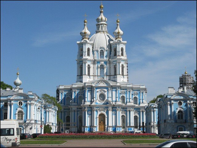 смольный собор в санкт петербурге фото