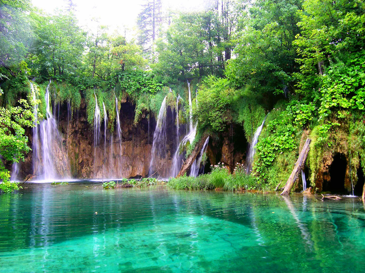 Плитвицкие озёра фото