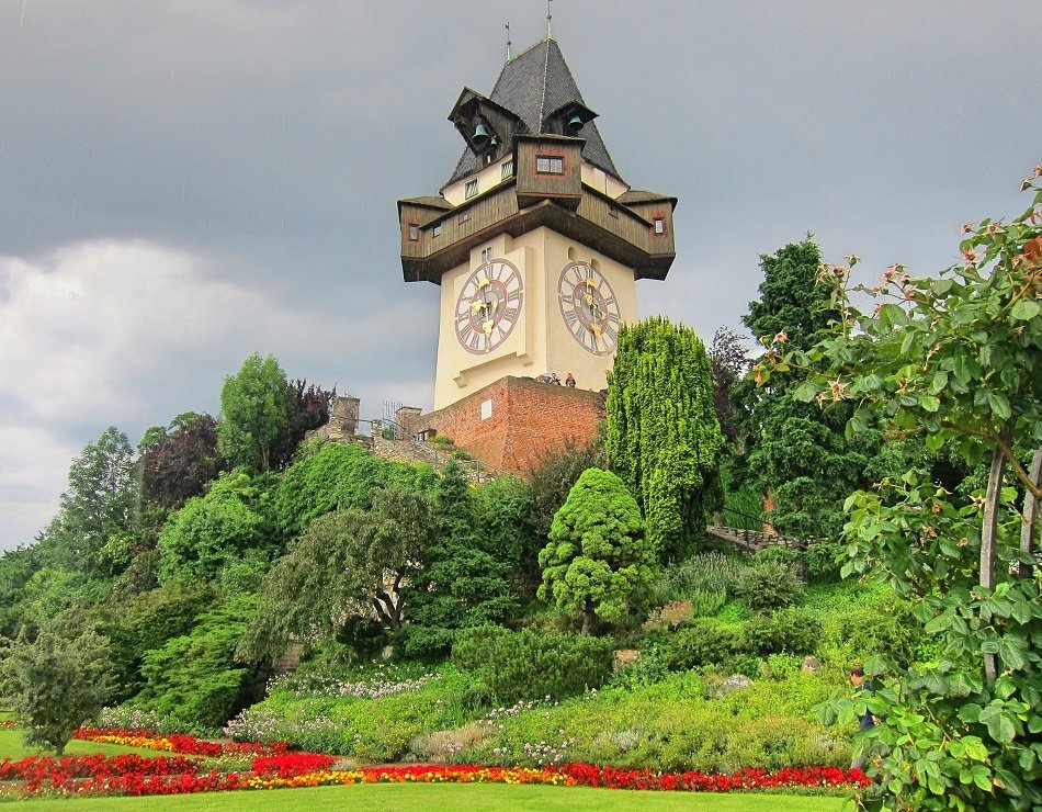 замок шлоссберг грац фото
