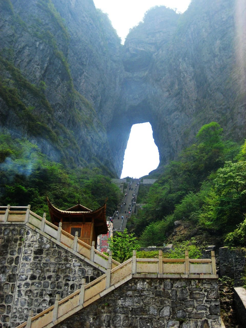 гора тяньмэнь китай фото