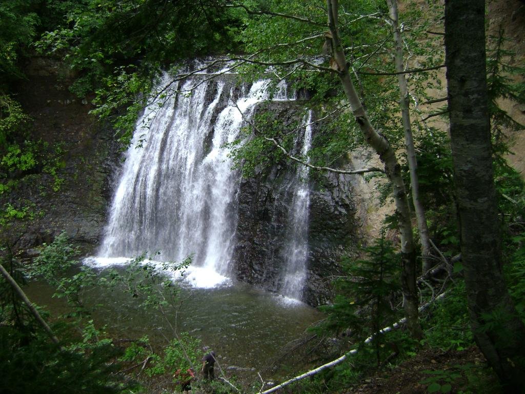 черемшанский водопад сахалин фото