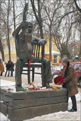 памятники фото