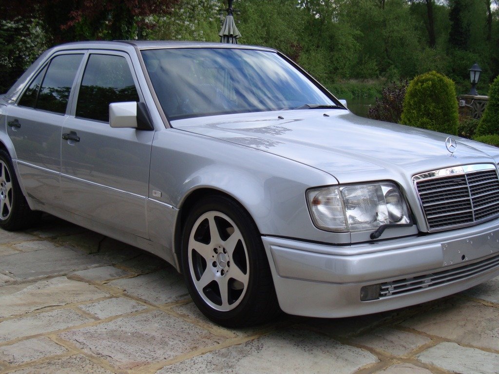 mercedes benz e 500 w 124 фото