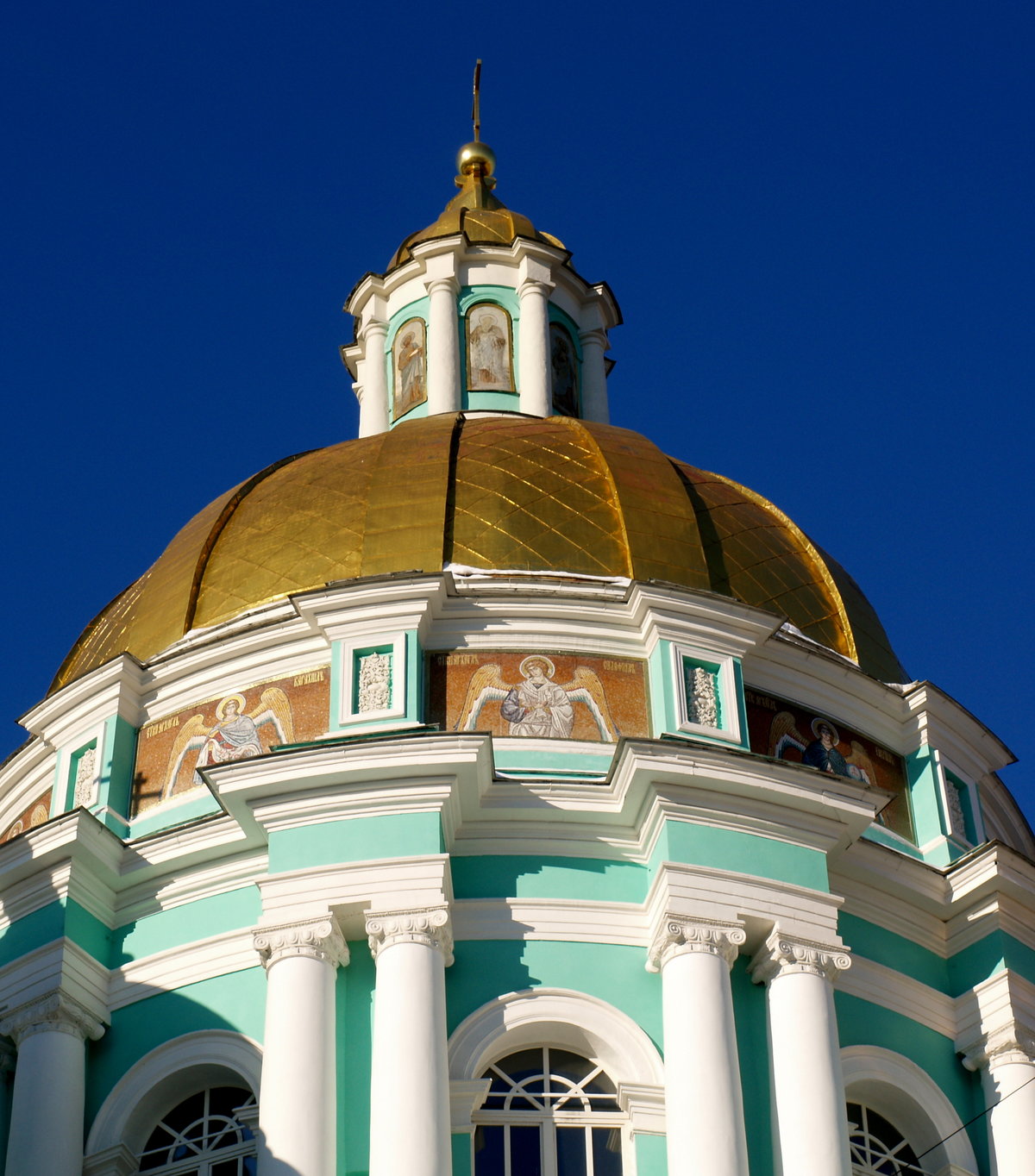 богоявленский кафедральный собор в елохове фото