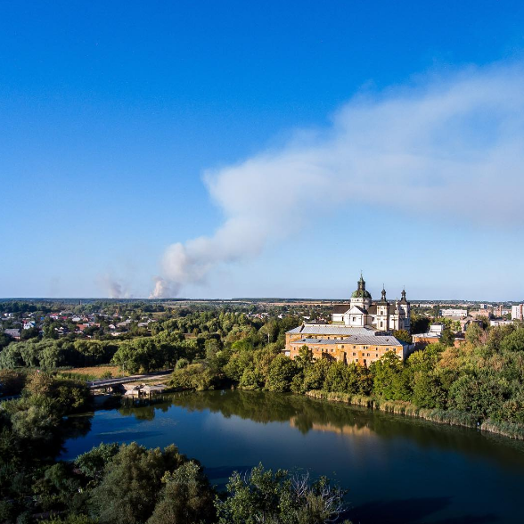 монастырь босых кармелитов в бердичеве фото