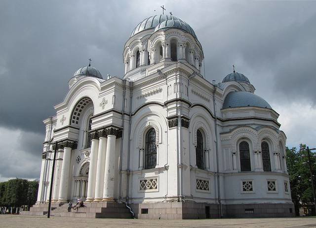 собор святого михаила архангела (каунас) фото